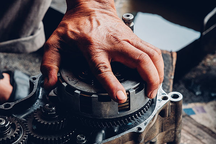 Should You Service Your Belt Tensioner?