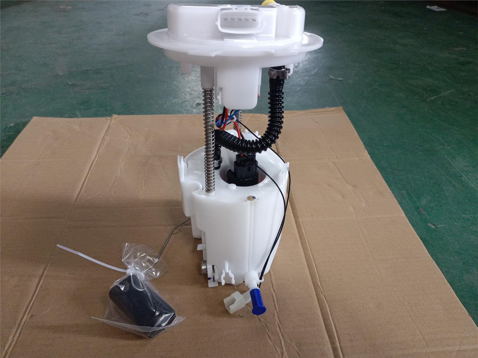 170401VB0A 170401KT0C 170401KT0B 170401KT0A 170401KD0B 170401KD0A MFFN221 FS2218 FST22018 NISSAN  Fuel Pump