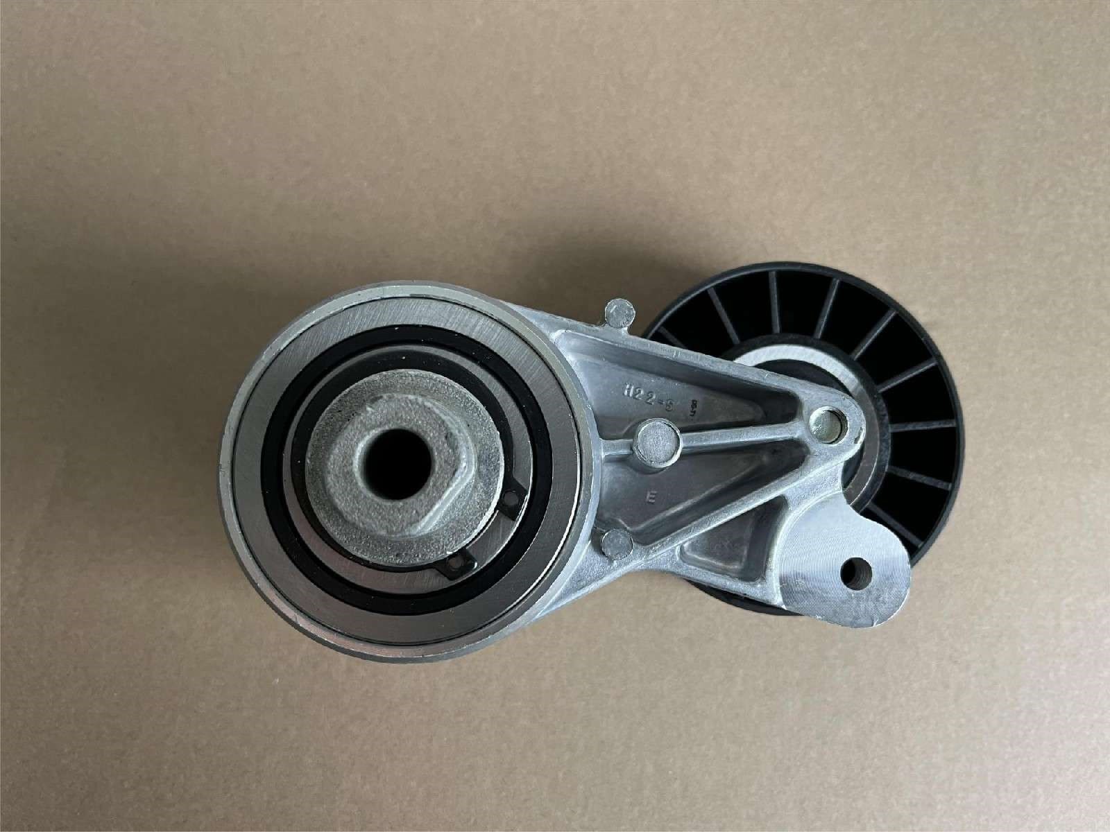 1192000270 DAYCO：APV2288 DS010247-Z31A MERCEDES-BENZ  Belt Tensioner