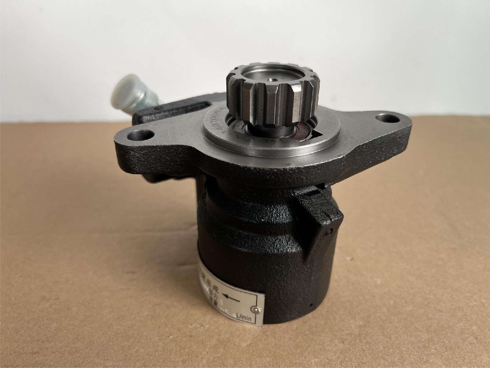 DS130876 3093491   Power Steering Pump