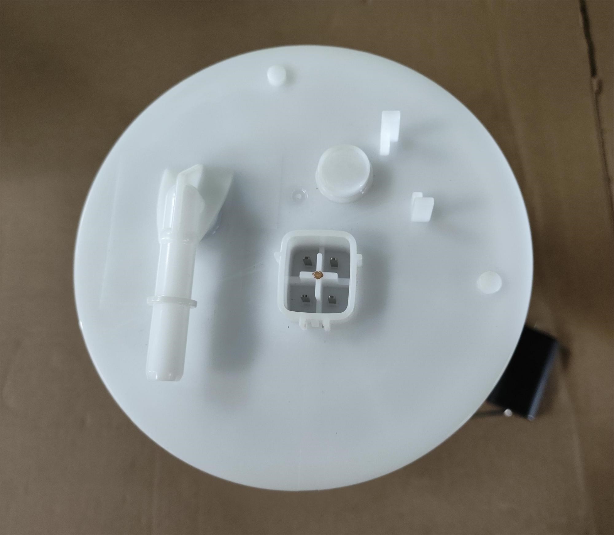 DS110229 15100-78800   Fuel Pump